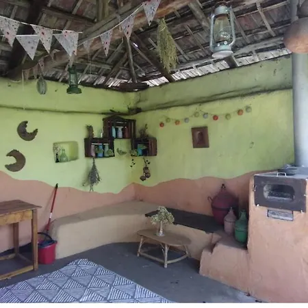 شقة Rustic Village Retreat فيليكو ترنوفو