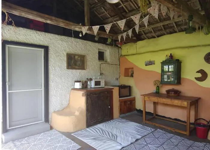 Rustic Village Retreat Apartment