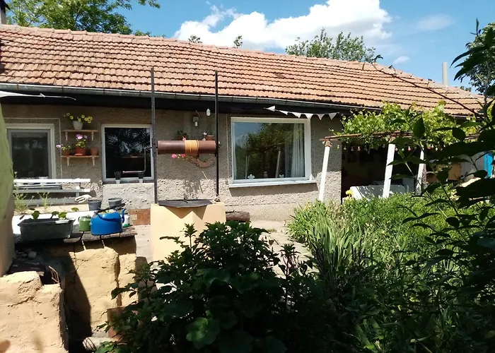 Rustic Village Retreat Apartment Veliko Tarnovo